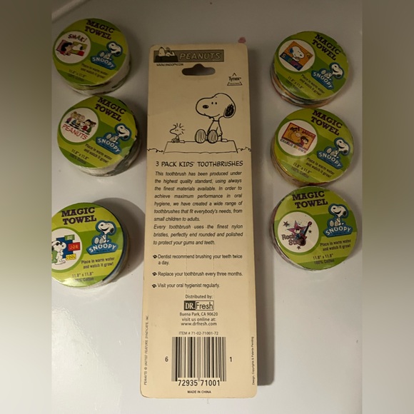 Peanuts Kids Toothbrush and Magic Towel Set - Purple, Yellow - Picture 4 of 4